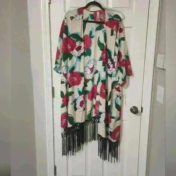 Melissa McCarthy by Seven7  Floral Kimono NWT - Picture 6 of 11